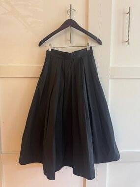 COS NWT Black Pleated A-Line Midi Skirt - Black | Size 4